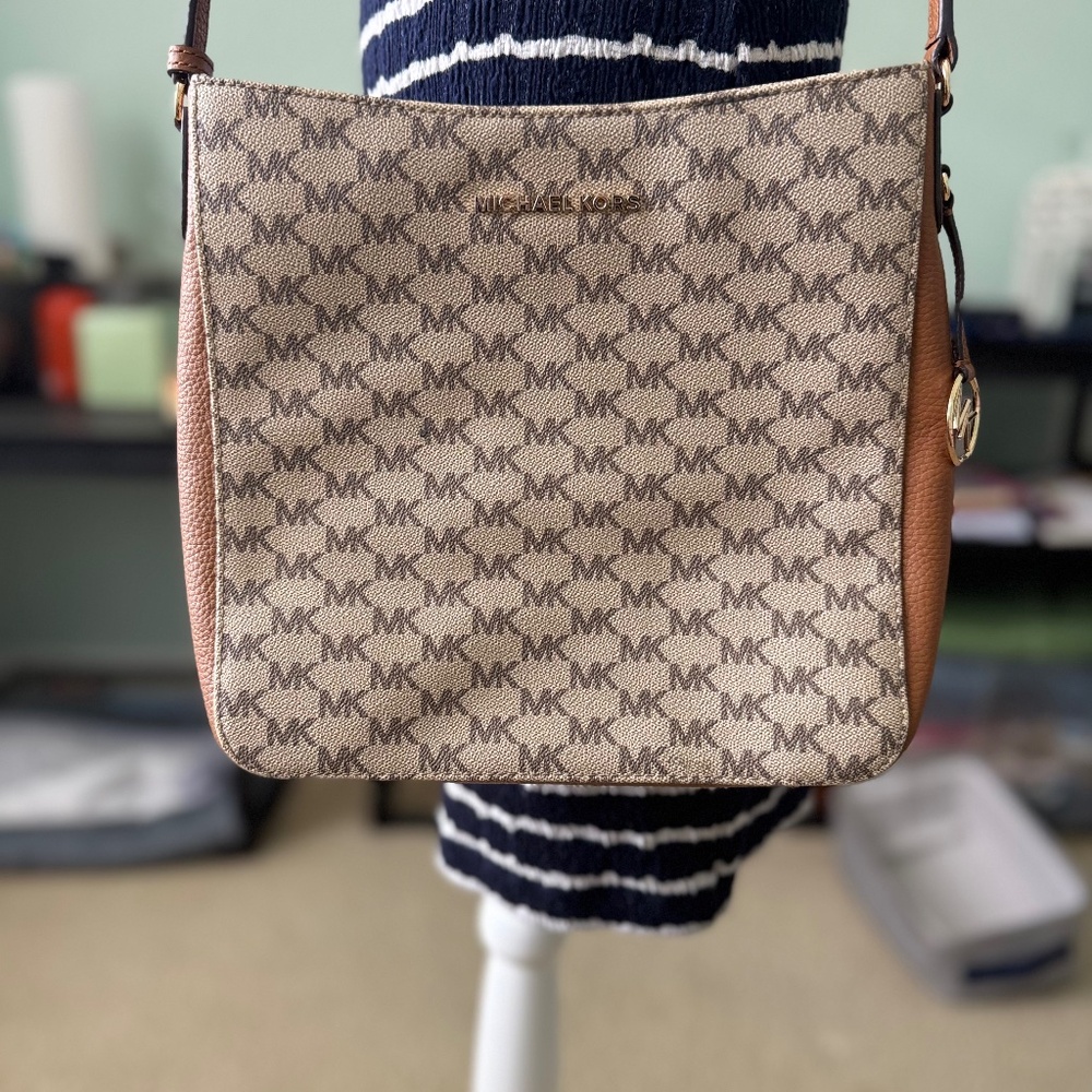 Micheal  kors bag